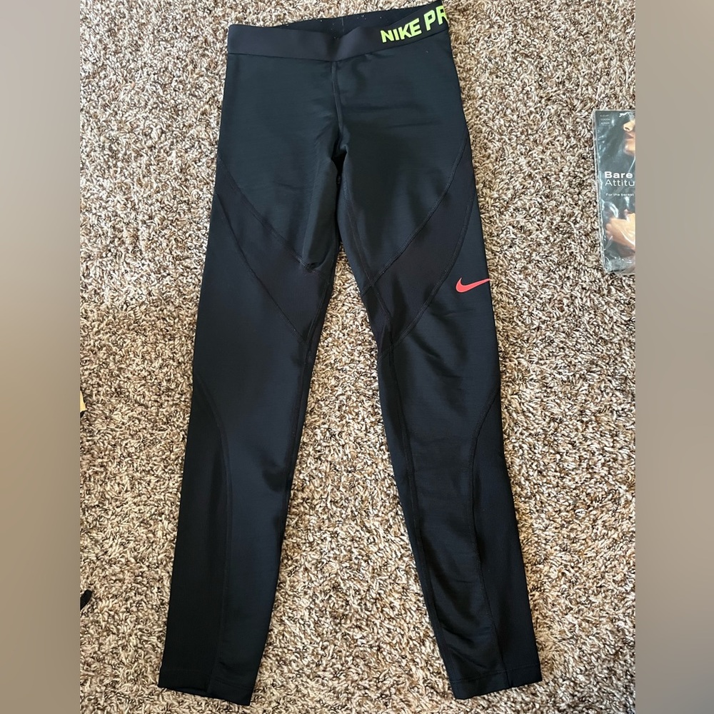 black nike pro leggings